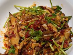 -费大厨辣椒炒肉(万家丽一店)