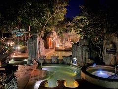 -海口观澜湖火山温泉谷