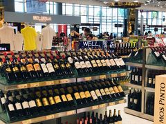 -中免(澳门机场免税店)