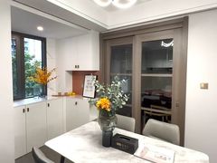 -索菲亚全屋定制衣柜橱柜家具(东四环红星美凯龙大郊亭店)