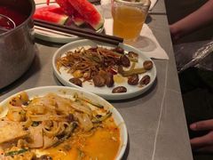 -宴全牛粤来越牛潮汕鲜牛肉火锅(海州万达广场店)
