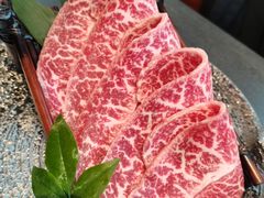 -铭牛烧肉·和牛海鲜自助(高新月牙湖店)