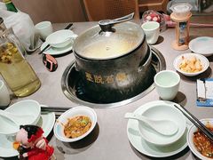 -野·大山里土鸡火锅(万科里店)