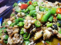 炭烧牛蛙平锅紫苏味-蘭奢雅集·江浙菜(青山江滩店)