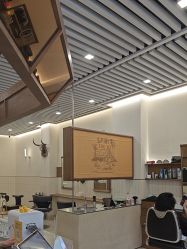 -MARTIN'S BARBER SHOP男士理发馆