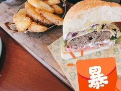 超厚芝士牛肉汉堡-魏斯理汉堡(西安沣东吾悦店)