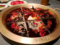 -长嘉·河图火锅(长嘉汇江景旗舰店)