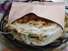 饼夹牛肉-张氏北相羊肉胡卜(八一店)