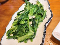 -梁姐啤酒鱼(兴坪古镇店)