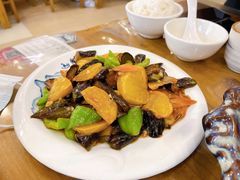 -毛毛熏肉•东北菜老字号(大安街店)