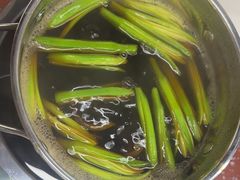 -四囍码头海鲜烧烤自助火锅(外滩南京东路悦荟广场店)