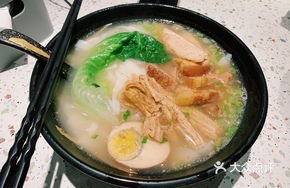 Braised Rice Noodles