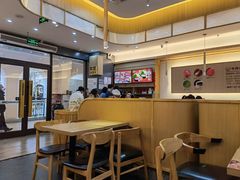 大堂-吉野家(成都时代奥莱店)