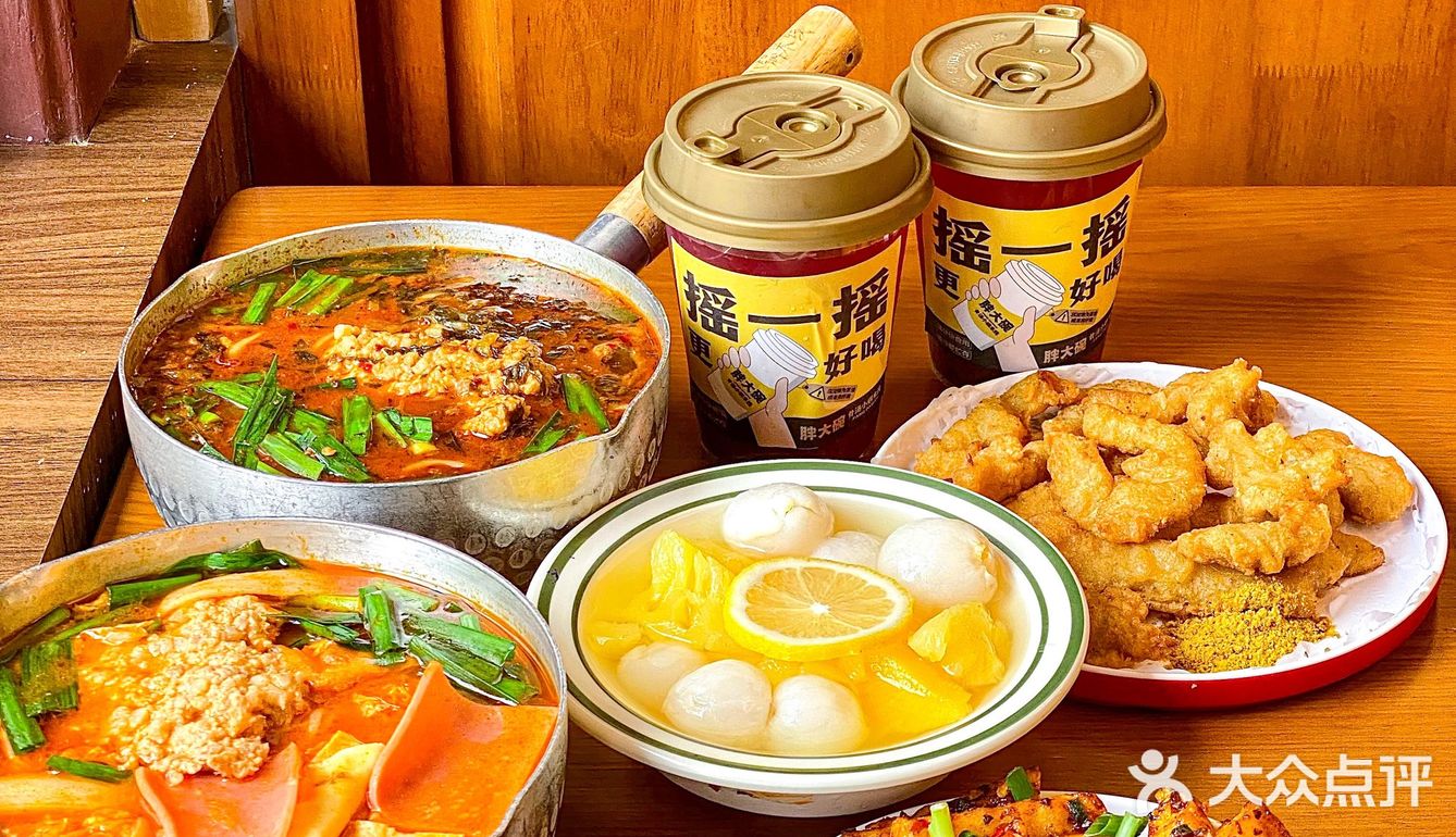 昆明｜排队也要吃的小锅米线🍜好吃绝了