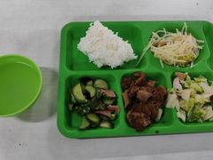 -广汽丰田上海兴伟萌诸光路店