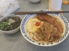 -梅溪·小伙子干挑面(安吉总店)
