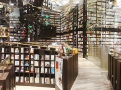 -钟书阁(群光广场店)