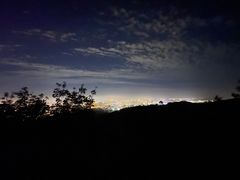 -鬼笑石后山停车场