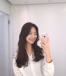 -AYO SALON