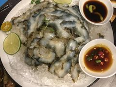 -臻鲜燕海鲜融合餐厅(金陵style店)
