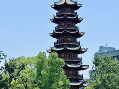 -龙华寺
