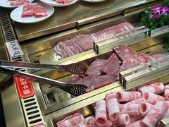 -爱客得牛排海鲜烤肉·火锅自助(春熙路黑金好店)