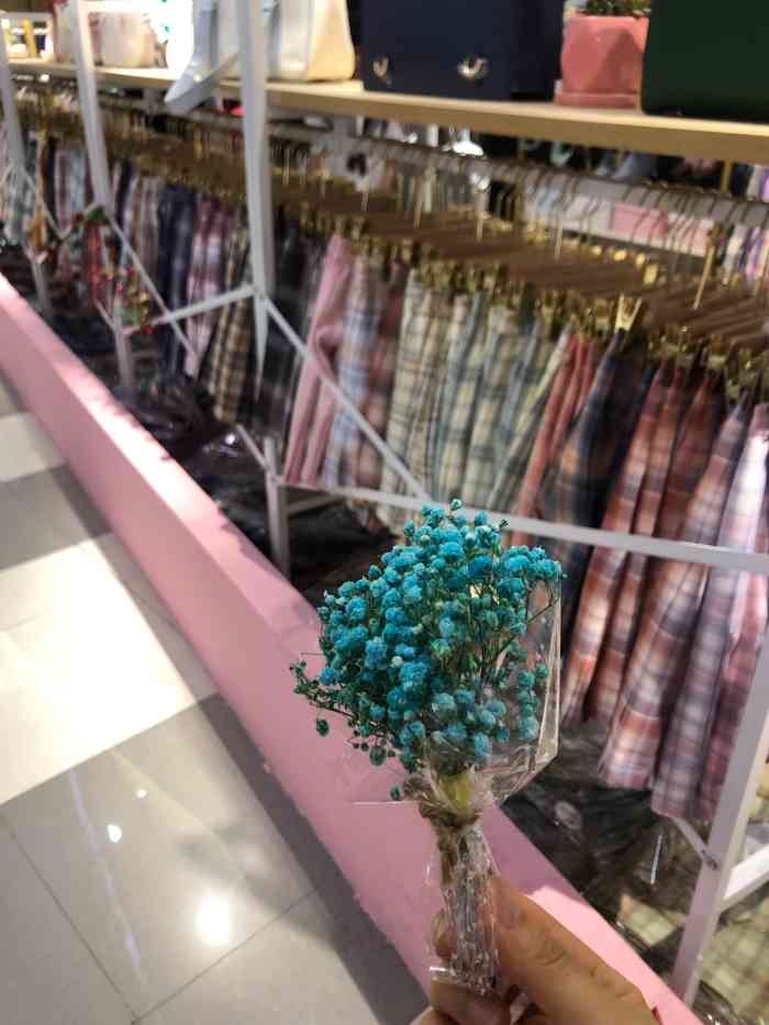 格格屋jk(太阳广场店)-"jk裙长度42-48不等 毛衣款式很少据.