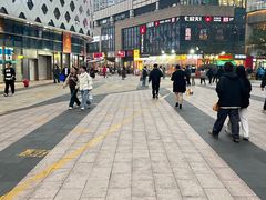 -宝龙城(杭州滨江店)