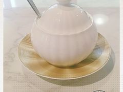 -La-Serene Café