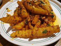 -云海肴·汽锅鸡·云南菜(天山百盛优客店)