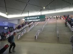 -哈尔滨西站(地铁站)