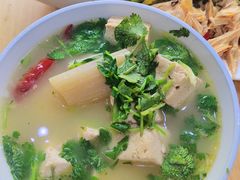 炖豆腐-宋老三苏肉羊肉汤老店