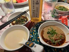 -尚尚仙·酸汤猪手·猪肚鸡火锅(华联万柳购物中心店)