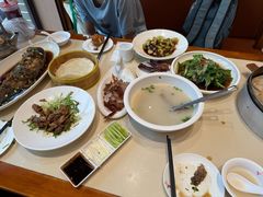 -梅利汴京烤鸭•开封豫菜地标店(铁北街店)