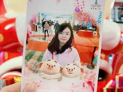 -梅龙镇广场