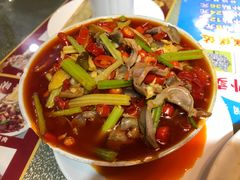 -独一佳老胡湘菜馆(矿山路店)