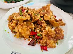 蒜香脆皮五花肉-嘉陵楼馋嘴城(簋街总店)