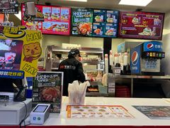 -华莱士·全鸡汉堡(五号路店)