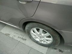 -蜂鸟快修喷漆钣喷汽修旗舰工厂(军工路店)