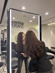 -SWANK SALON