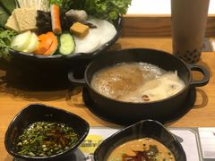 -呷哺呷哺(保利广场店)