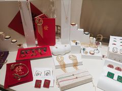-LADY FAFA(巨鹿路陕西南路路口店)