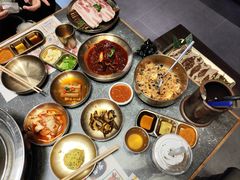 -草家酱蟹炭火烤肉店(珲春南路二店)