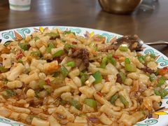 -歹歹的加个面过油肉拌面