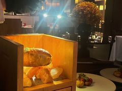 -罗宾斯牛排馆(重庆丽晶酒店)