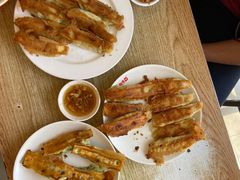 -一品鲜鱼锅贴(人民一路店)