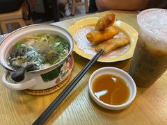 -柴爿巷·香酥鸡&馄饨(复兴中路店)