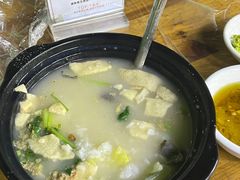 -官塘陈记鱼生·潮汕砂锅粥·牛肉火锅(潮枫路总店)