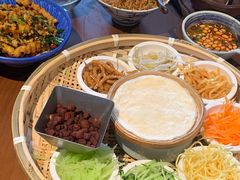 -包整·丝娃娃(一览甲秀楼风景店)