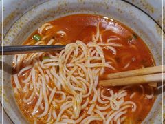 -呼啦面馆·头牌豌杂面(爱琴海店)